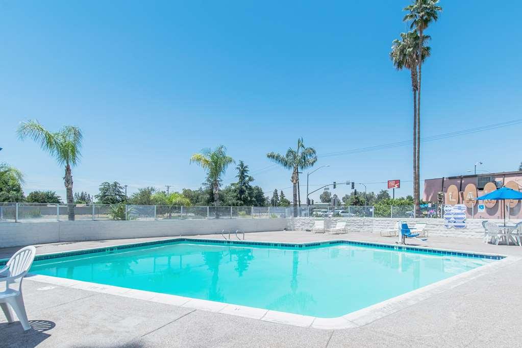 Motel 6 ベーカーズフィールド 設備 写真