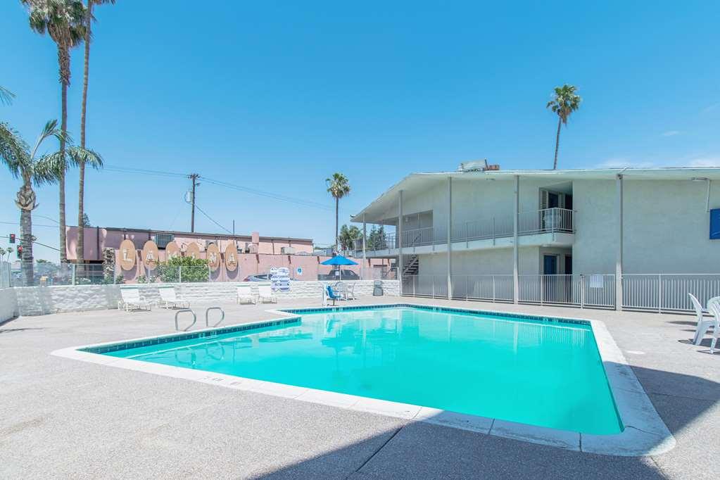 Motel 6 ベーカーズフィールド 設備 写真